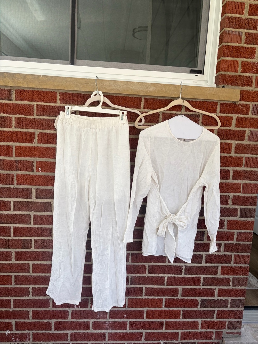 Women’s White Set